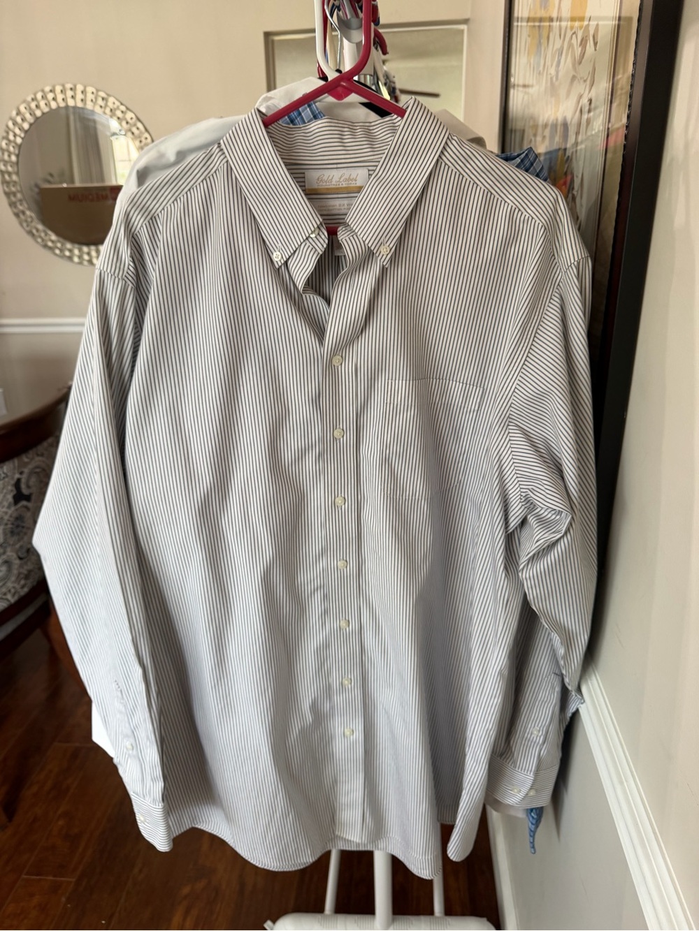 Roundtree & Yorke Men's White Shirt with Thin Black Stripes